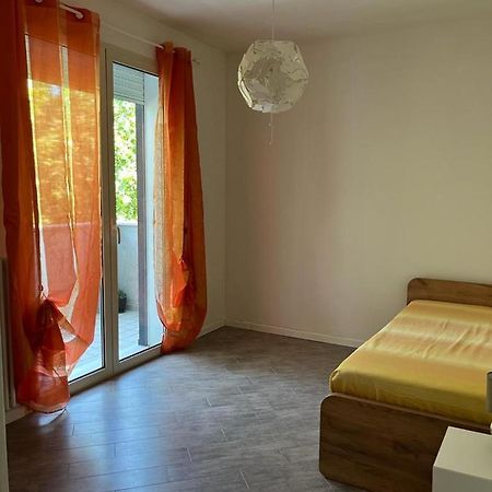 Hogar Mami Apartman Rimini Kültér fotó
