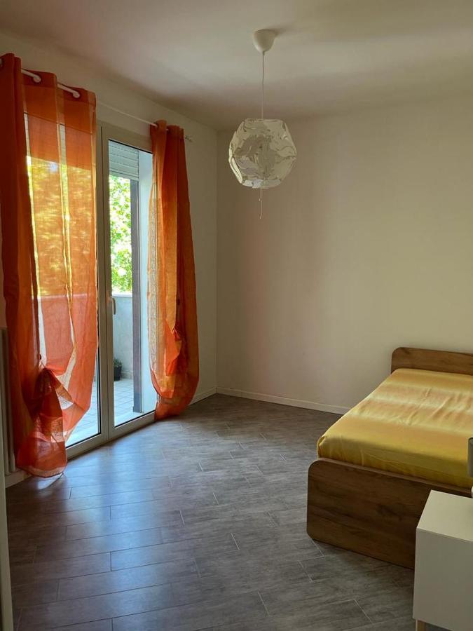 Hogar Mami Apartman Rimini Kültér fotó